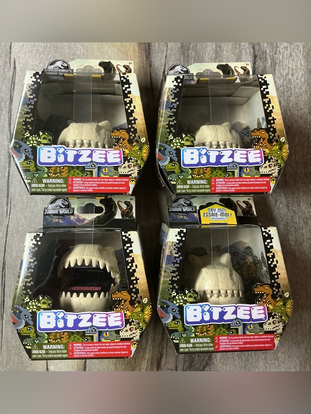 FOUR/ Bitzee Jurassic World Interactive Digital Pet